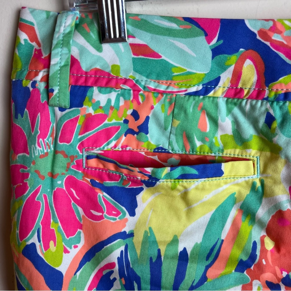 Lilly Pulitzer Callahan 5” Short in Multi Casa Banana Size 6 - Picture 7 of 14